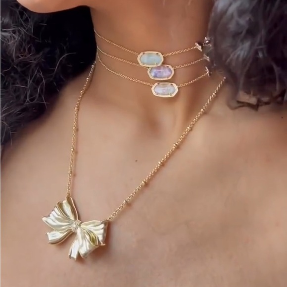 LOVESHACKFANCY Kendra Scott Gold Bow Necklace Founder Favorite - Picture 6 of 8